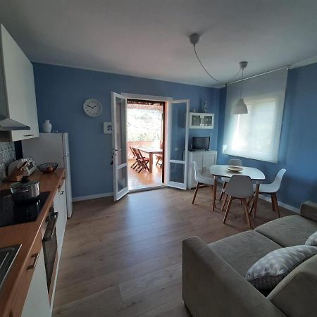 Appartamento A Due Passi Dal Mare Nisporto Buitenkant foto