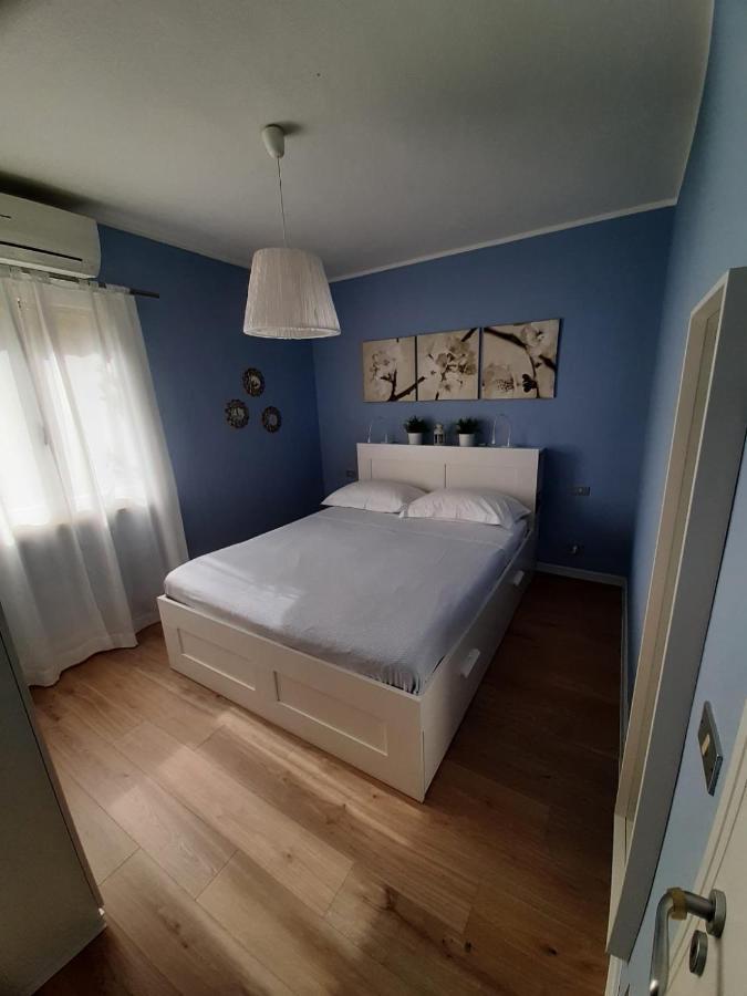 Appartamento A Due Passi Dal Mare Nisporto Buitenkant foto